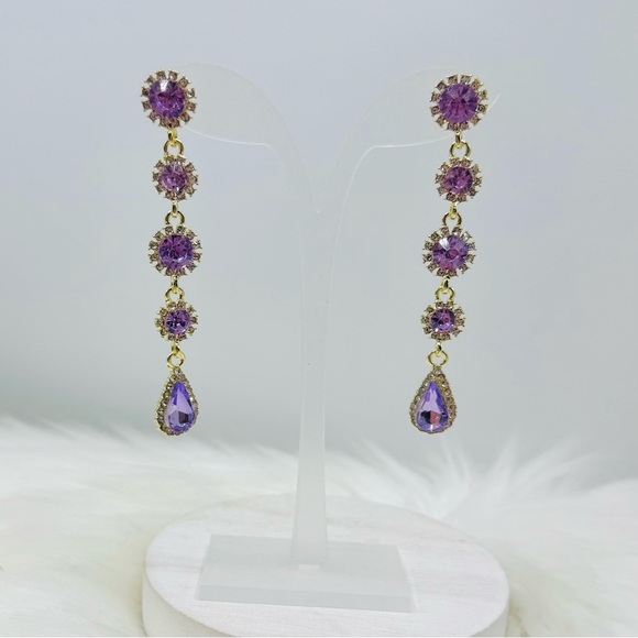 Mauve Purple Rhinestone Water-drop Earrings - Picture 2 of 3